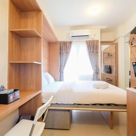 ג'קרטה Modern Studio At Green Pramuka City Apartment Near To Shopping Center By Travelio מראה חיצוני תמונה