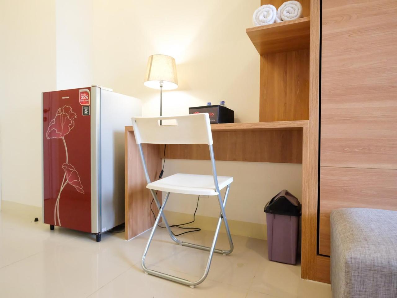 ג'קרטה Modern Studio At Green Pramuka City Apartment Near To Shopping Center By Travelio מראה חיצוני תמונה